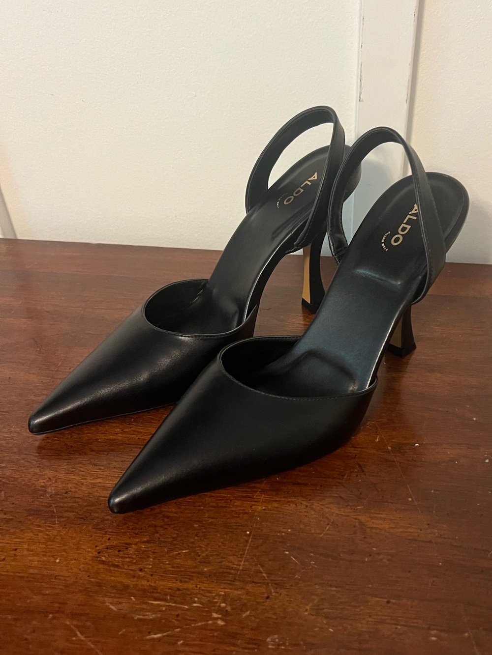 ALDO Women's Black Pointed Slingback Heels size 8.5